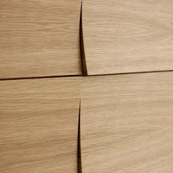 Sideboard Reflect